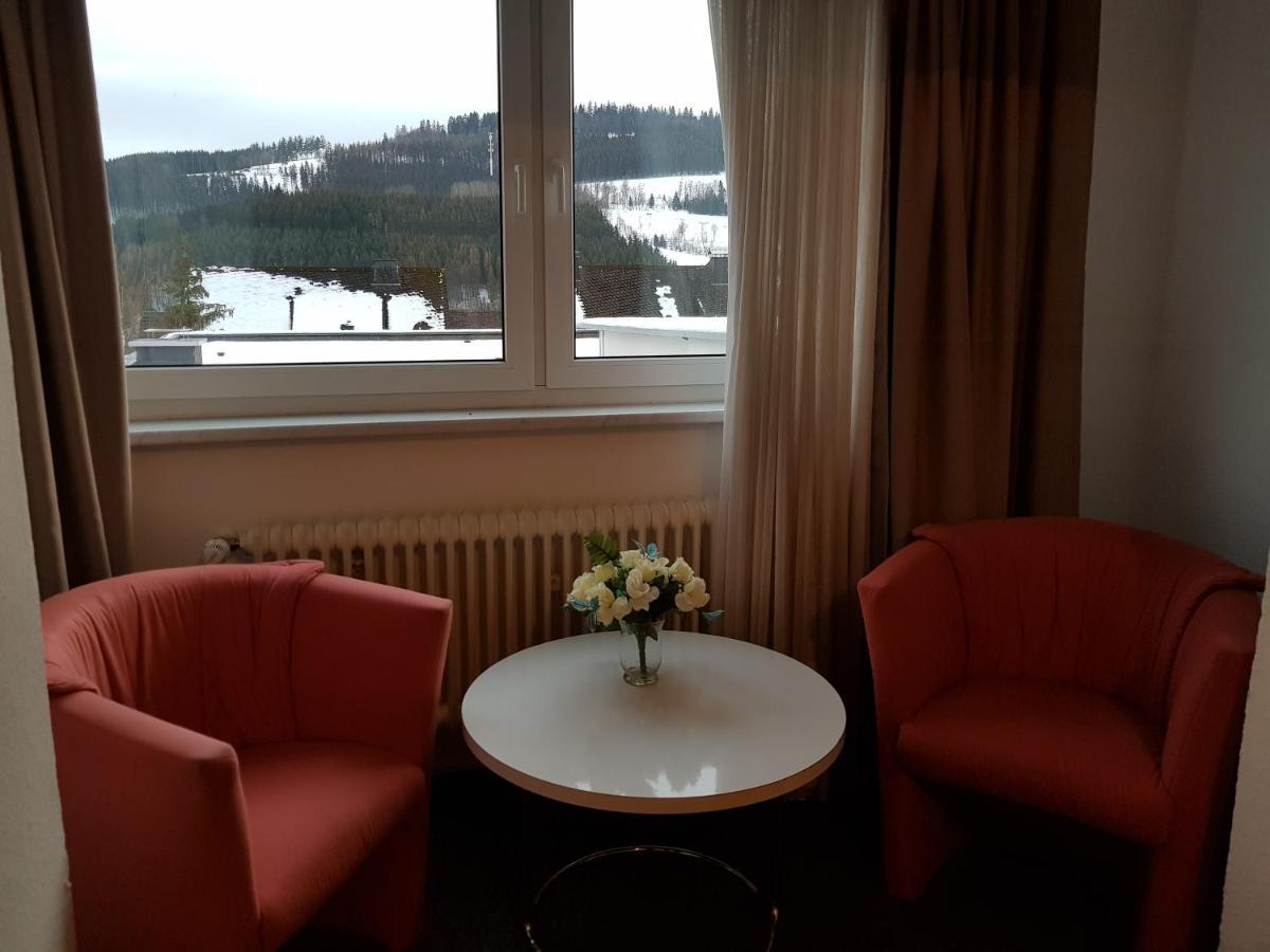 Berghotel Natura Bed & Breakfast ヴィンターベルク エクステリア 写真