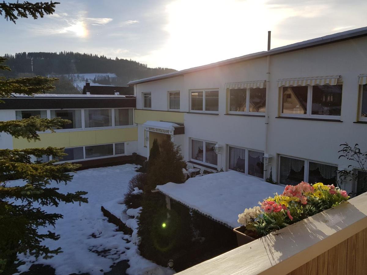 Berghotel Natura Bed & Breakfast ヴィンターベルク エクステリア 写真