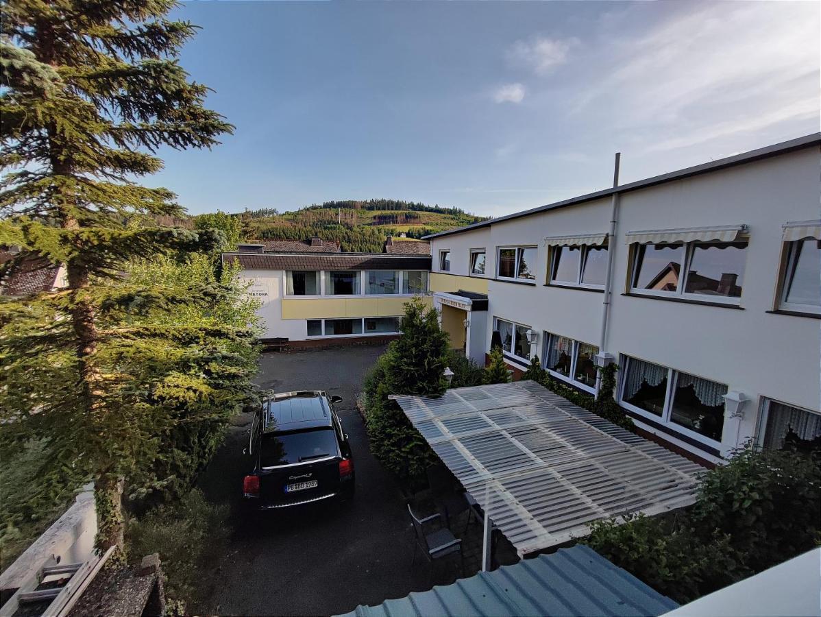Berghotel Natura Bed & Breakfast ヴィンターベルク エクステリア 写真